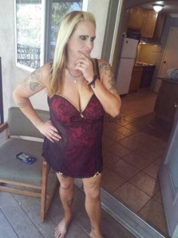 hosting in Arroyo Grande Cum play with Chargergirl! no deposits!! - 1