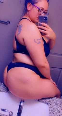 thick pawg !! - 1