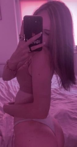 💝💝💝Hot And Sexy Queen✔💝✔Available For Hookup✔💝✔Carfun✔💝✔Home✔💝✔ Hotel✔💝✔ Incall/Outcall💝💝💝 - 1
