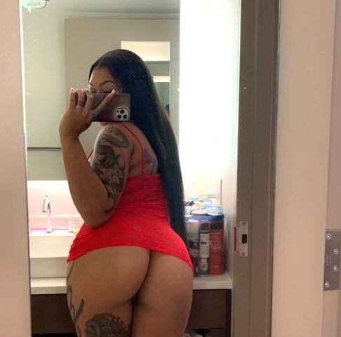 😍💋🍑💦COME SEE THE BEST TIGHT, WET, JUICY SEXIEST LADY IN TOWN DADDY - 1