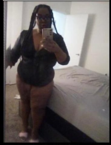 Pretty Bbw stays wet💦💦 let me drain ur balls!! In-Call Outcall & Car-dates Throat gamePrOper!!! !highly addictive$85 qv $100bbbj $130 hhr $150 hr incall 🌹🌹🌹 - 1