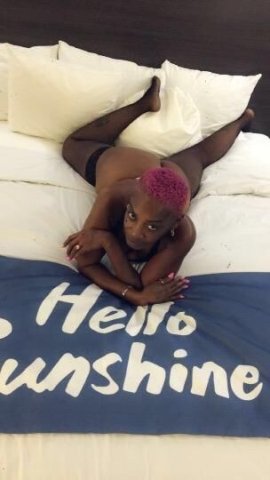 GROWN AND SEXXY - 1