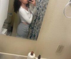 Here for a good time not a long time 🥰👅💦 Lets have fun papi - Image 3