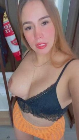 Latina Muy Caliente 🔥 Con un Hermoso Cuerpo 😍 - 1