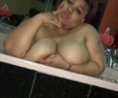 😛🤤 COME BUSS MY ASS DADDY 💦 - Image 2