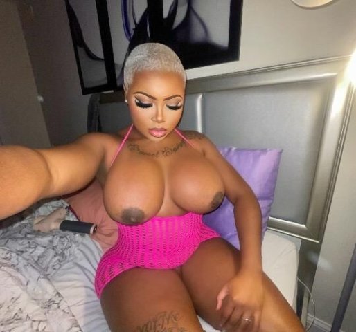 OUTCALL ONLY WITH BUSTY BARBIE💕 - 1
