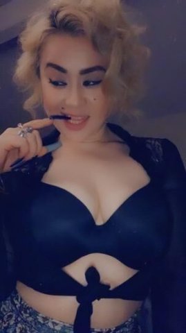 Short & Stacked Like Hotcakes 🥞 - 1