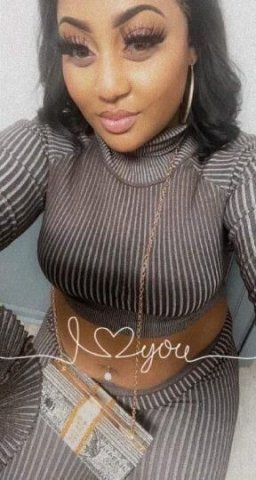 Squirter w Great Vibes; Upscale Men Only - 1