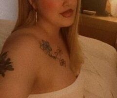 SPECIALS TODAY ONLY!! 😝 SEATTLE INCALL 🤪😍 YOUR FAVORITE BLONDE SEXY TATTED BOMBSHELL 😍💦 BLONDES DO IT BETTER 😝💦INCALL AND OUTCALL 😘🤪 - Image 2