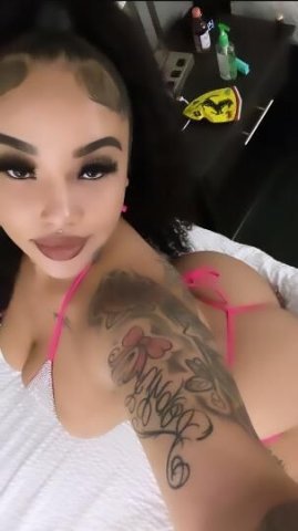 2 HOTY AVAILABLE 😍🤩😍🤩😍 - 1