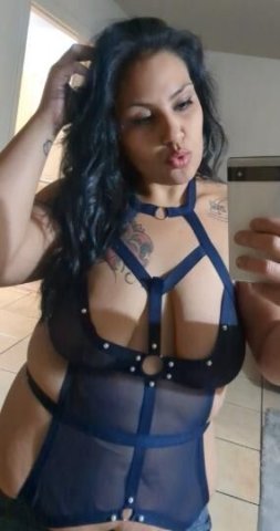 CATCH ME WHILE IM OUT HERE!!! OUTCALL OR CARDATE available - 1