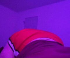 Fort Smith escorts - Thick hispanic woman looking to give you a great time