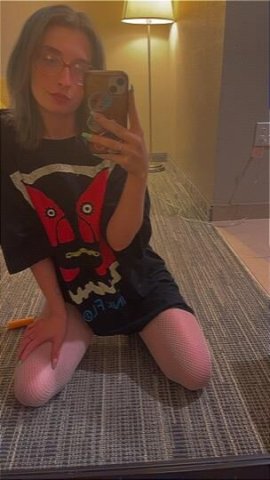 Young & Horny||22 😊 Available for outcalls ! ⭐ - 1