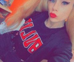 slim blonde incall only comtent available - Image 4