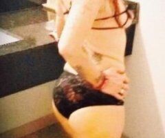 💦Want to taste this wet ...pussy come on over lets play - Image 2
