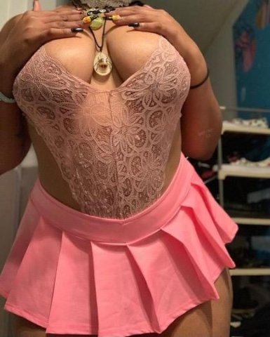 Real sexy latina mami OUTCALLS & CARDATE 🫶🏻 Discreet sexy cum bunny 😝 - 1