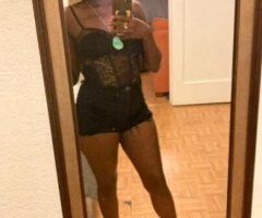 Hey boys lets hookup - Image 10