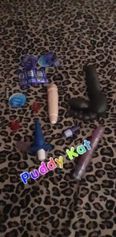 L00k its a Puddy Kat" La Mneca " VISITING Just Arrived doing incalls - 1
