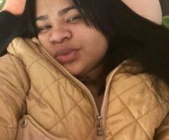 Bloomington escorts - lista morena complaciente para ti