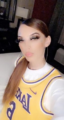 Sexy Ass Snow Bunny 🤩🐰 - 1