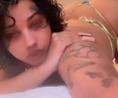 sexy thick goddess - Image 3