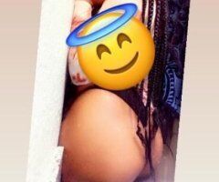 New In Town Let Me Be Your Favorite 🥰😘😜 - Image 3