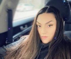 Pregnant and Horny 🤰🏻💦 Full Bush - Image 5