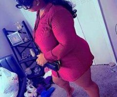SEXY RED HOT IN THICK 💦💦 - Image 2