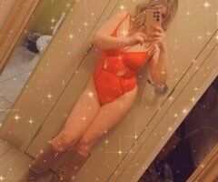 2 sexy girls just want to pleasure you - Image 4
