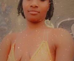 Phoenix escorts - Hosting on 51st ave and McDowell