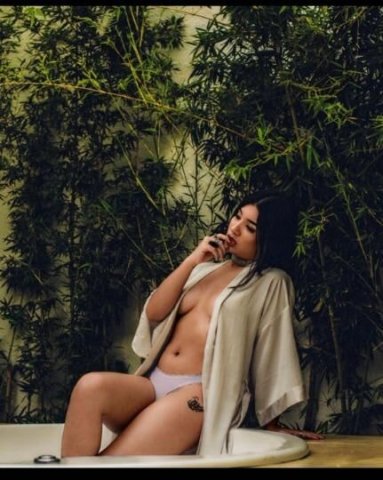 Your favorite venezuelan girl - 1