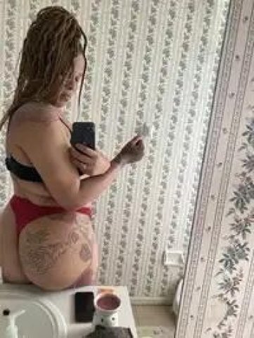 Sexxy Amazon Goddess Available Right Now - 1