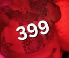Lay in my bed and get good head. Cum in my mouth or pussy instead 😋 - Image 4