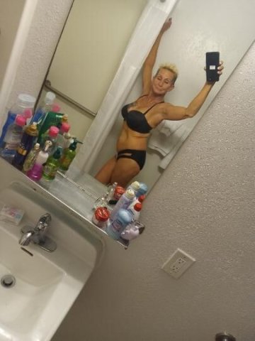 Hey yall ill be in chandler az sun the 14 till the next day monday the 15You know they say , that country girls do it. better - 1