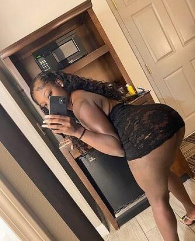REESE 🍫 incall only 130$ hh special - 1