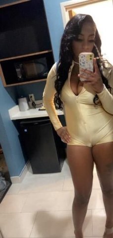 SLIPPERY WHEN WET💦 SQUIRT - 1