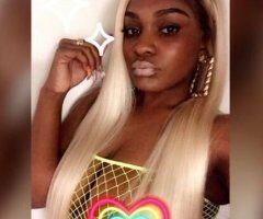 Oakland/East Bay escorts - CURVY WET EBONY CHOCOLATE