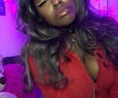 Sacramento escorts - 👄BIG TIT🍑 Babe 💦