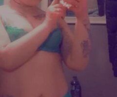 Santa Fe/Taos escorts - juicy phat dripping wet p****y