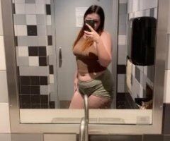 Fayetteville escorts - OUTCALLS 💋 nothing less than $100! Extremely wet Queen with a Dripping pussy available for Hookup 💦 Outcalls only atm 💲 video fun 🥰 Sexy slim thick ❄🐰 beautiful thick nice tits and plenty ass 🍑🌨🐰😘 ready to have safe fun 😉