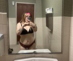 Del Rio escorts - TWO GIRL FACETIME SHOWS ONLY