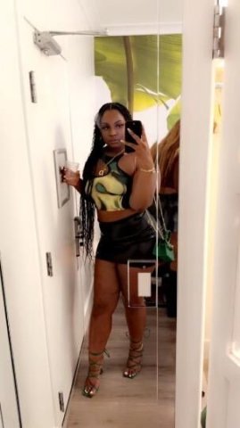 Party Girl 🎉🥳 OUTCALL ONLY🥳 - 1
