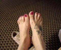 Modesto escorts - MAKE ME MOAN MONDAY !!I LOVE DATY!! SEXY OLDER MILF, GREEN EYES THICK THIGHS