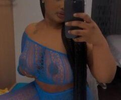wet and ready big booty 😻💋 - Image 2