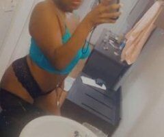 🥰🍫 Your Favorite sweet chocolate nasty and horny available for outcalls and more looking for regulars Come bend me over baby 😜😜 Throat goat experience - Image 4