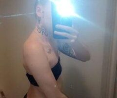 Kansas City escorts - ❤pettie blonde take me away for the night ❤