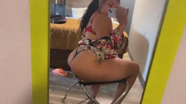Give me a chance you won't regret ‼🤤 - 1