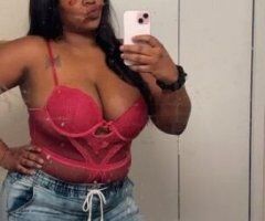 Racine escorts - 👀Miss Leilani Lust back Papi🫦💦