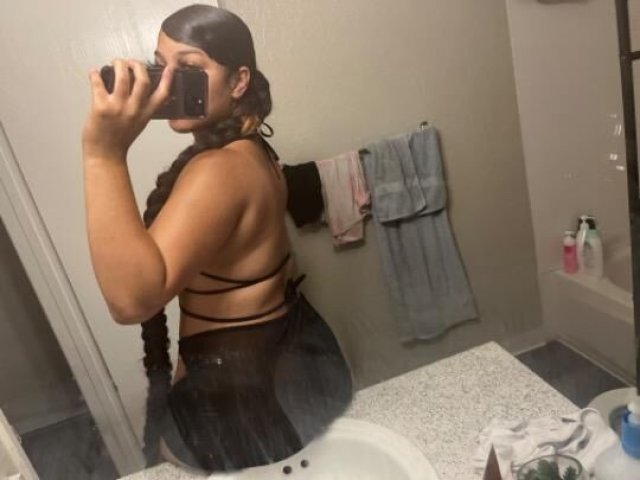 FACETIME/SNAP SHOWS 💦 OUTCALLS/CARDATE 🌹 - 1