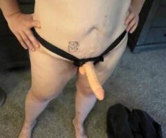 hot soccer mom looking for fun - Image 2